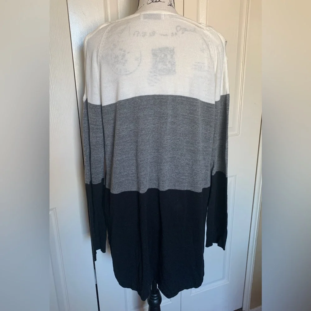 New York & Company Color Block Cold Shoulder Sweater